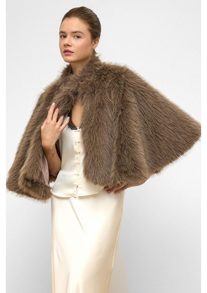 Kısa Suni Kürk Panço Vizon 1013 fiyatları