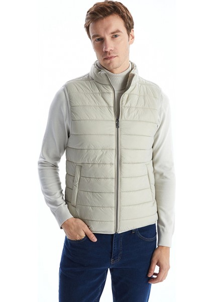 Lcwaıkıkı Classic Bej Standart Kalıp Dik Yaka Erkek Şişme Yelek