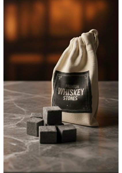 Premium Viski Gift Box – Deri Kaplı Şişe, 2 Bardak ve Kristal Çerezlik – Hong Kong Scotch