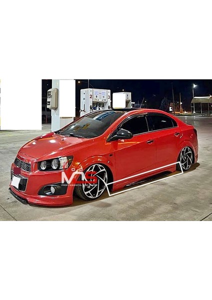 Chevrolet Aveo Marşpiyel Takımı Sağ Sol Fiberglass Boyasız fırsatları