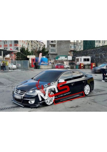 Volkswagen Jetta Mk5 Marşpiyel Sağ Sol Takım Fiberglass Boyasız