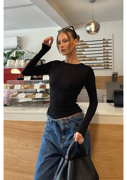 Siyah Bisiklet Yaka Basic Uzun Kollu Body