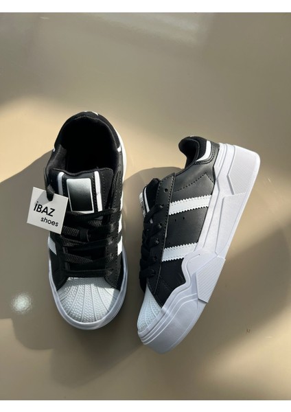 Star Marker Siyah Beyaz Çizgili Kadın Sneaker