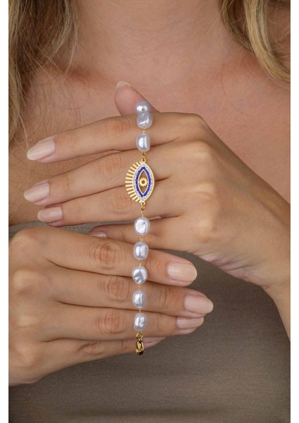 Altın Kaplama Beyaz Inci Geçişli Göz Figürlü Altın Kaplama Çelik Kadın Bileklik