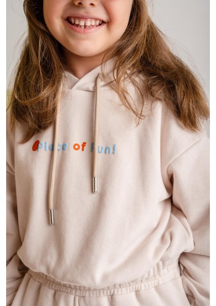 Kız Çocuk Kapşonlu Crop Sweatshirt - Krem modelleri