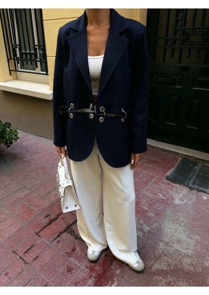 Kadın Çengel Detaylı Blazer Ceket