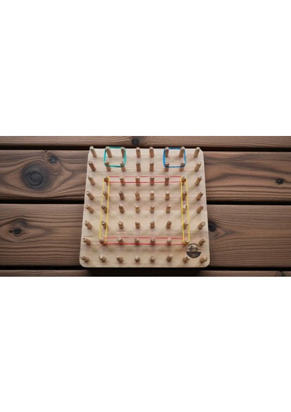 Montessori Geoboard Eğitici Lastikli Şekiller Geometri Oyunu (8x8) indirimleri