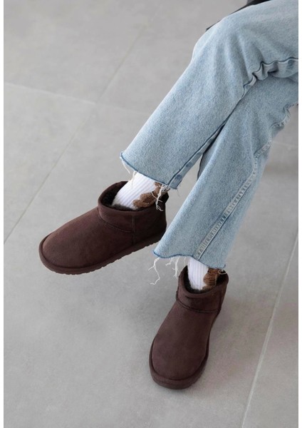 Ultra Mini Classic Süet Tüylü Kadın Bot - Koyu Kahve