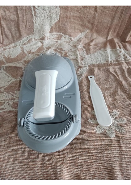 Pratik Hamur Açıcı Mantı Börek Poğaça Hamuru Açma Aparatı Mantı Makinesi fiyatları