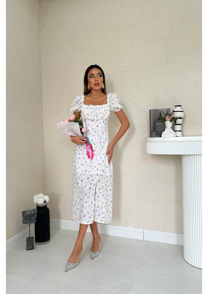 Çiçekli Yazlık Elbise