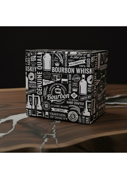 Sevgiliye Hediye Özel Kutulu 2’li Bourbon Viski Glass Isim Yazılı Bardaklar modelleri