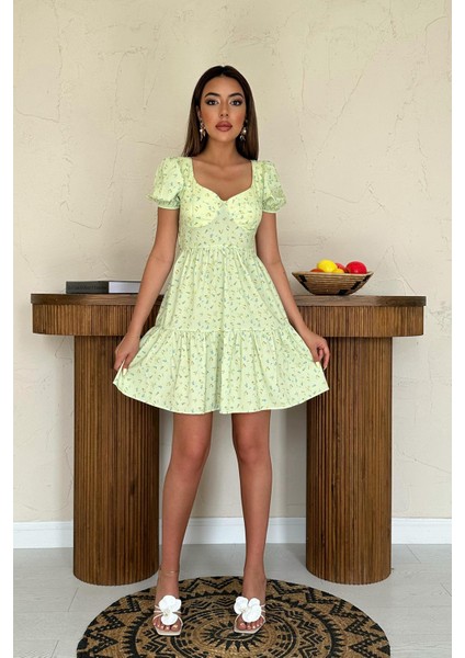 Sırt Dekolteli Elbise