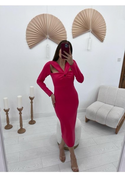 Göğüsü Büklüm Elbise