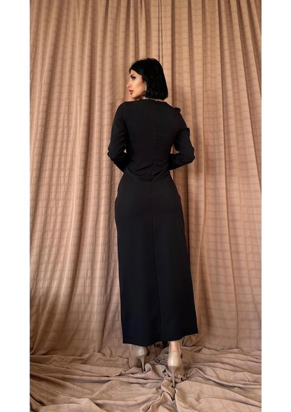 Pileli Yıtmaçlı Uzun Elbise fırsatları