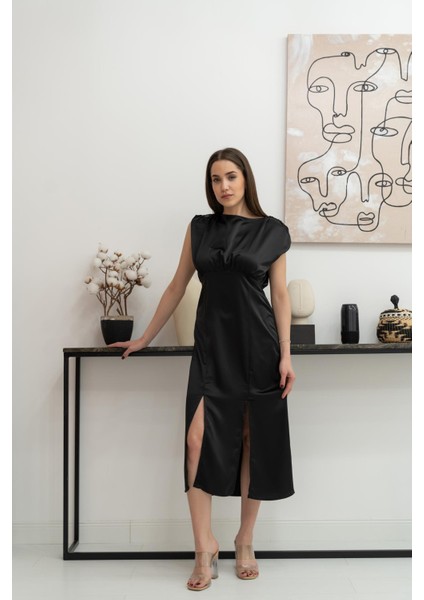 Eteği Yırtmaçlı Helen Elbise