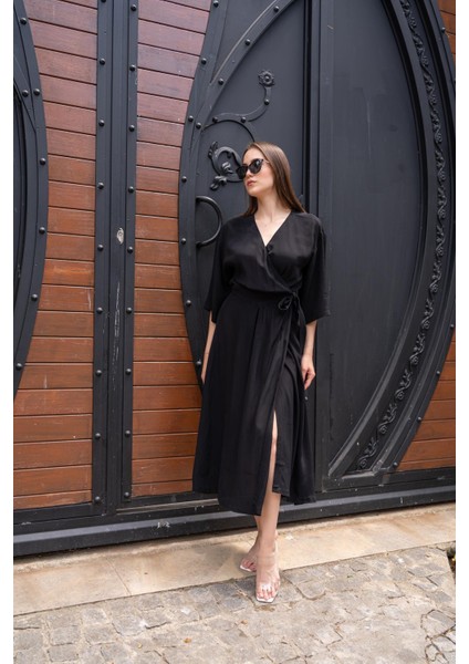 Kuşaklı Yarım Kollu Elbise