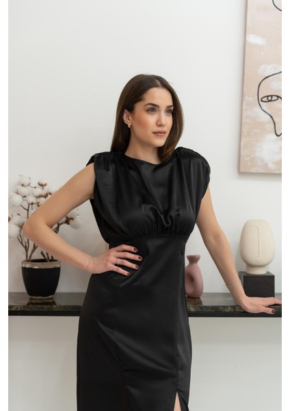 Eteği Yırtmaçlı Helen Elbise modelleri