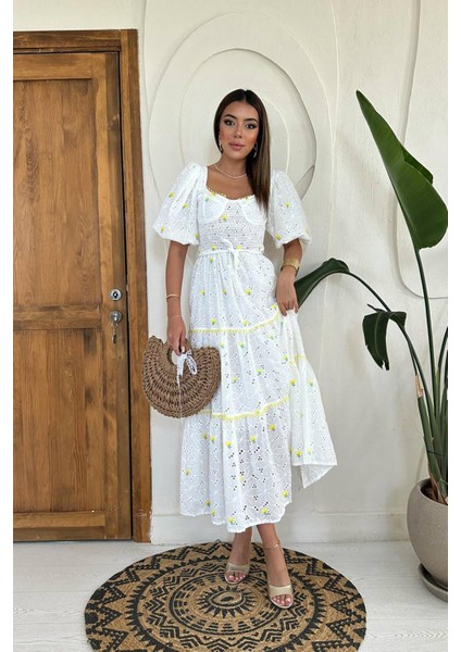 Dantel Detaylı Brode Elbise