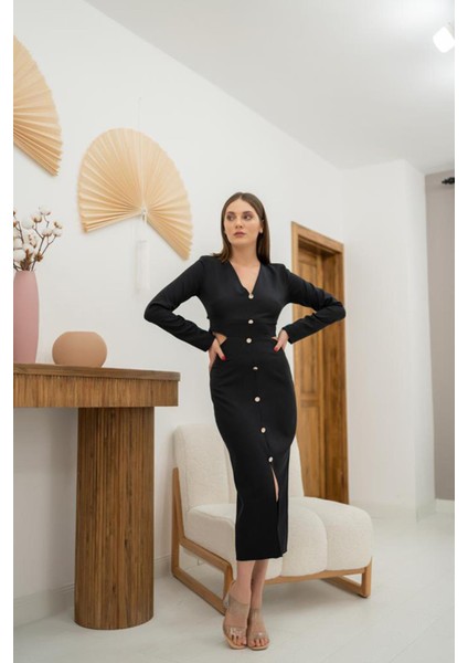 Bel Detaylı Düğmeli Elbise