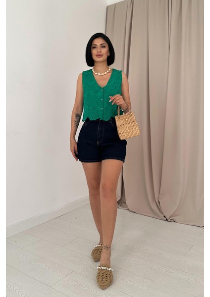 Sıfır Kol Brode Bluz fiyatları