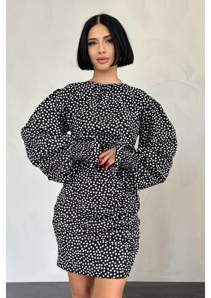 Puantiyeli Önü Büzgülü Elbise fiyatları