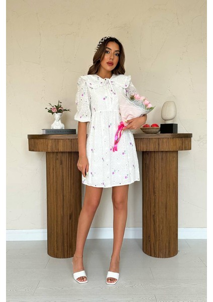 Bebe Yakalı Brode Elbise