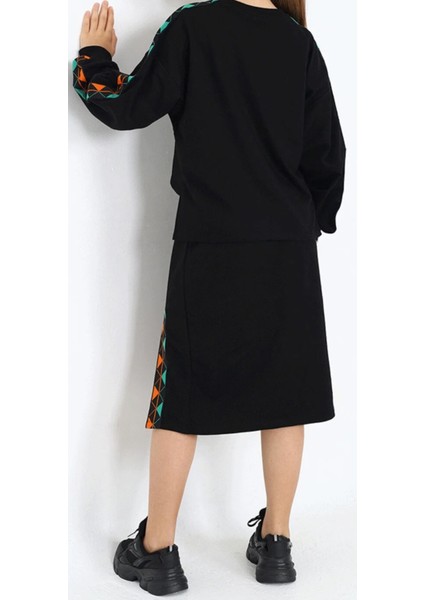 Kız Çocuk Yeşil Turuncu Şeritli Yırtmaç Etekli Sweatshirt Etek Ikili Takımı modelleri