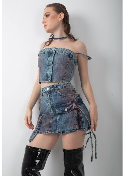 Denim Crop Top ve Cepli Asimetrik Mini Etek Takım