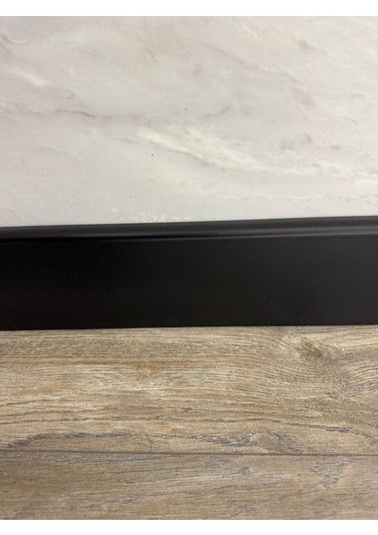 10 cm Yalı Serisi T Model Siyah Pvc Süpürgelik modelleri