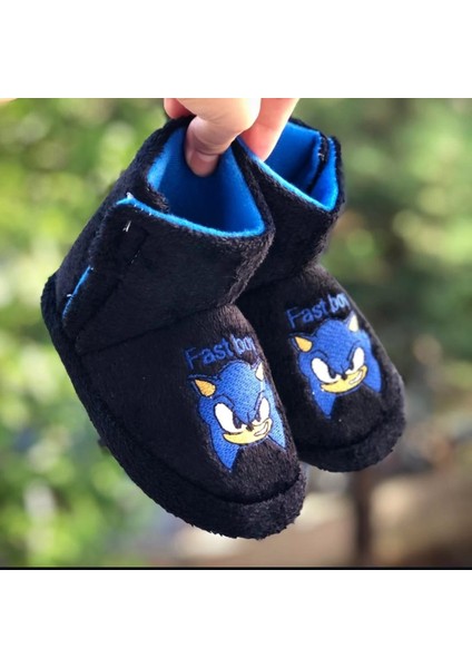 Cırtlı Sonic Çocuk Panduf Kaydırmaz Taban Hızlı Çocuk Figürlü Terletmez Üşütmez Anaokulu Kreş Ev Pandufu fırsatları