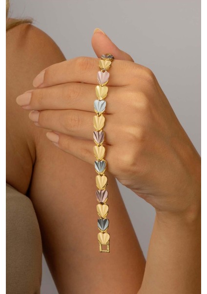 Kalp Motifli Altın Kaplama Çelik Kadın Bileklik modelleri