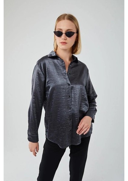 4407 Kadın Parlak Kumaş Gömlek Antrasit