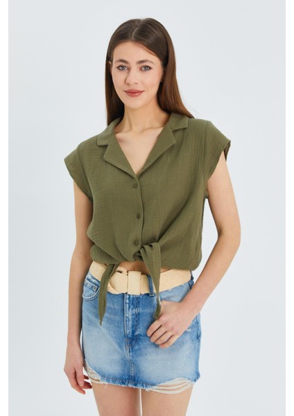 4555 Kadın Önü Bağlamalı Müslin Crop Gömlek Haki indirimleri