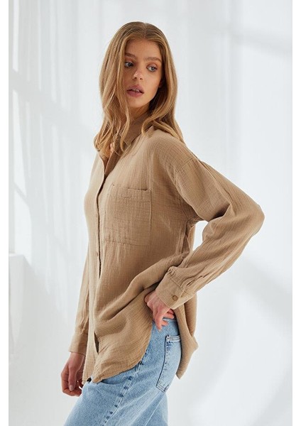 3833 Kadın Oversize Cepli Müslin Gömlek Vizon modelleri