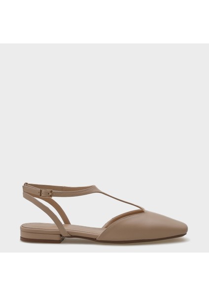 Andi Bilekten Bantlı Kadın Babet