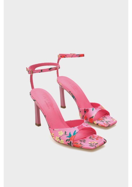 Arkası Açık Küt Burunlu Yüksek Topuklu Çiçek Desenli Kadın Ayakkabı
