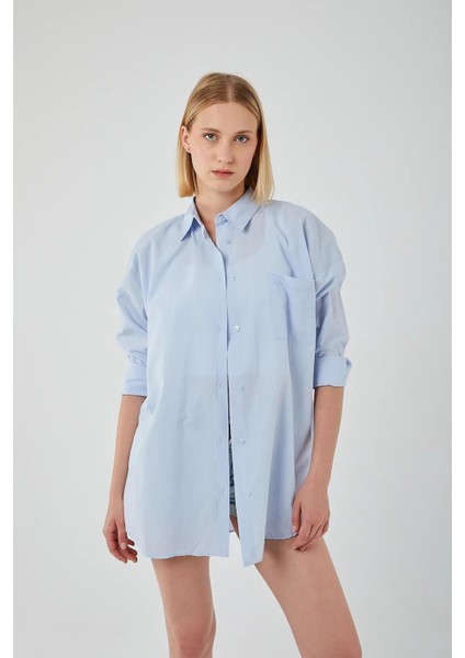 4053 Kadın Tek Cepli Oversize Basic Gömlek Bebe Mavi