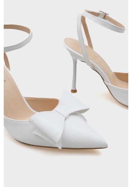 Rona Sivri Burunlu Fiyonlu Bilekten Bantlı Kadın Ayakkabı