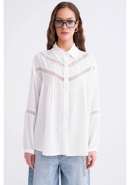 4680 Kadın Dantel Detaylı Oversize Keten Gömlek Beyaz indirimleri