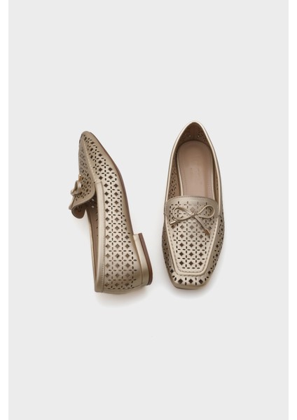 Cara Zımbalı Metalik Kadın Loafer