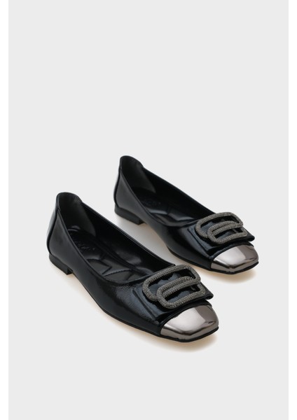 Adina Küt Burunlu Aynalı Taşlı Tokalı Kadın Babet