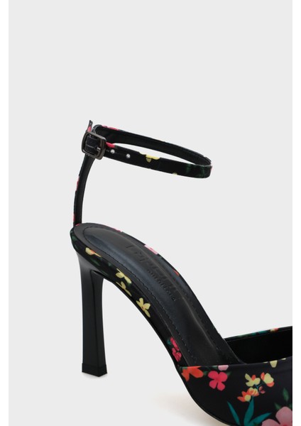 Arkası Açık Küt Burunlu Yüksek Topuklu Çiçek Desenli Kadın Ayakkabı