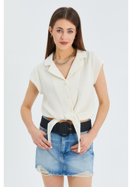 4555 Kadın Önü Bağlamalı Müslin Crop Gömlek Naturel