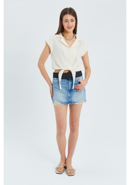 4555 Kadın Önü Bağlamalı Müslin Crop Gömlek Naturel fiyatları