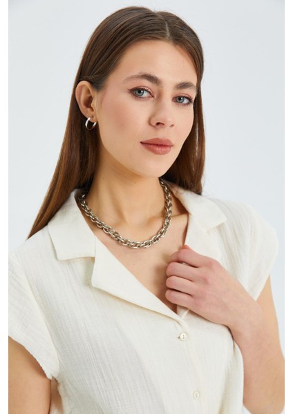 4555 Kadın Önü Bağlamalı Müslin Crop Gömlek Naturel indirimleri