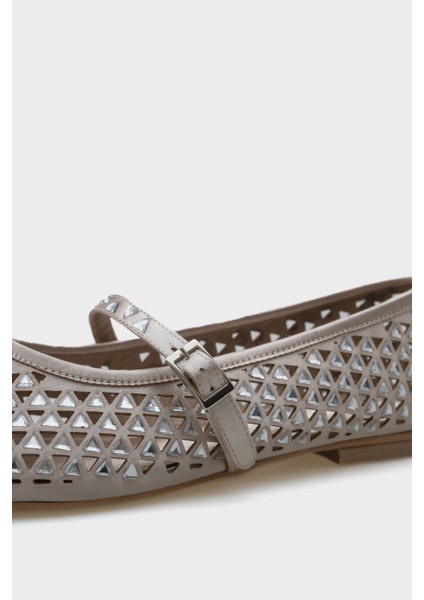 Aleda Taşlı Fileli Bantlı Yuvarlak Burunlu Kadın Babet