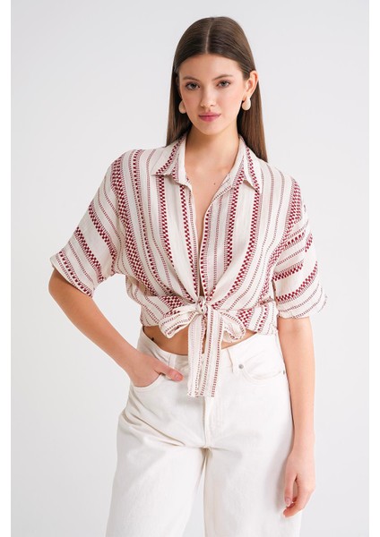 4651 Kadın Önden Bağlamalı Etnik Desen Müslin Gömlek Bordo fiyatları