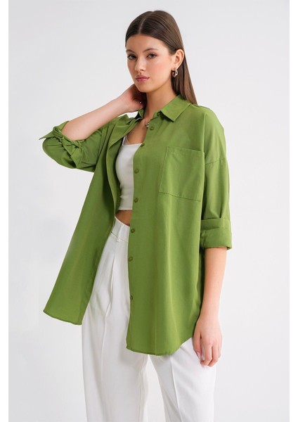 4053 Kadın Tek Cepli Oversize Basic Gömlek Fıstık Yeşili fiyatları