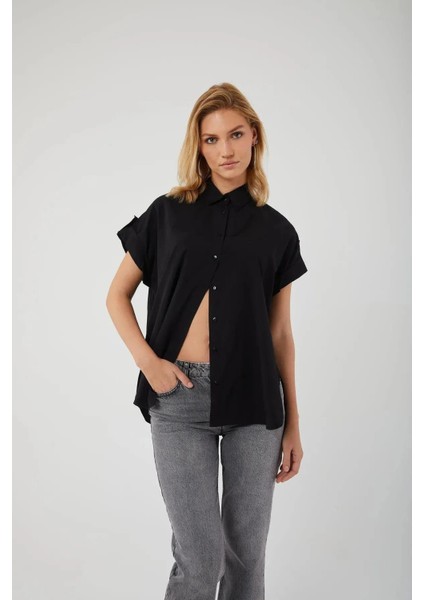 3967 Kadın Apoletli Kısa Kol Oversize Gömlek Siyah fırsatları
