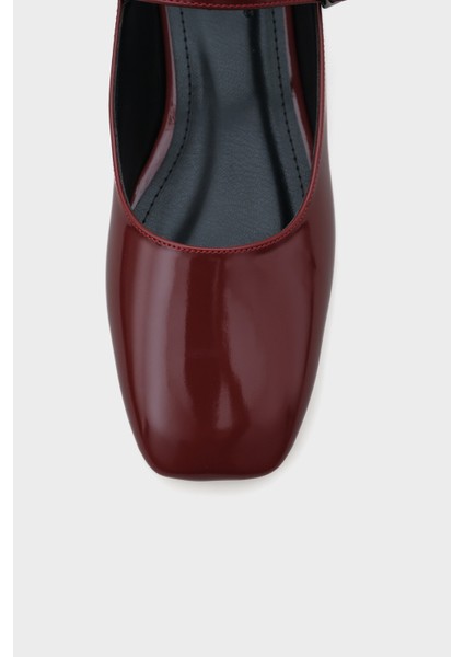 Küt Burunlu Bantlı Marj Jane Kadın Babet